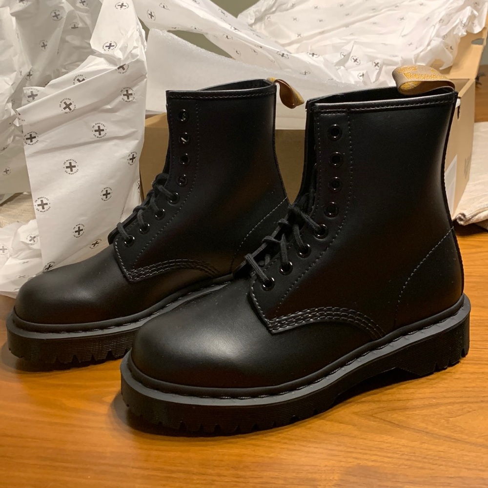 NIB Brand New Vegan 1460 Bex Mino Felix Black Doc Martens